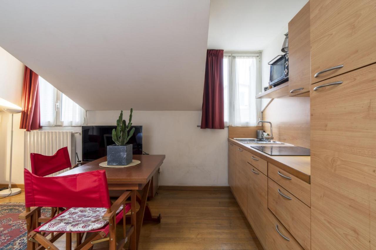 Easylife - Accogliente Monolocale In Zona Navigli Milão